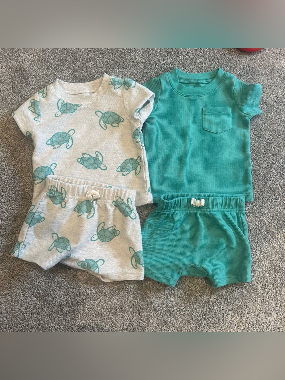 Carters- 2 outfits